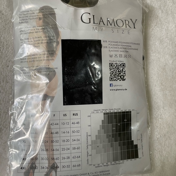 2/$10 Glamory Mesh Fishnets 3X NWT - Picture 3 of 3